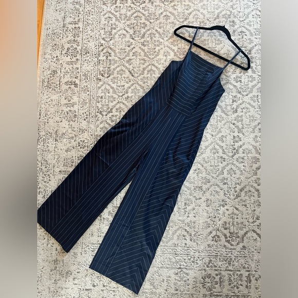 Banana republic navy jumpsuit. - Picture 1 of 4